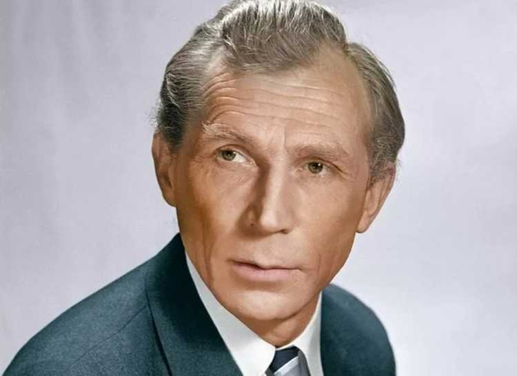 Вход в киноиндустрию