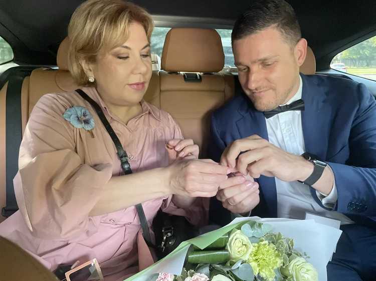 Семья и общественная жизнь Марины Девятовой